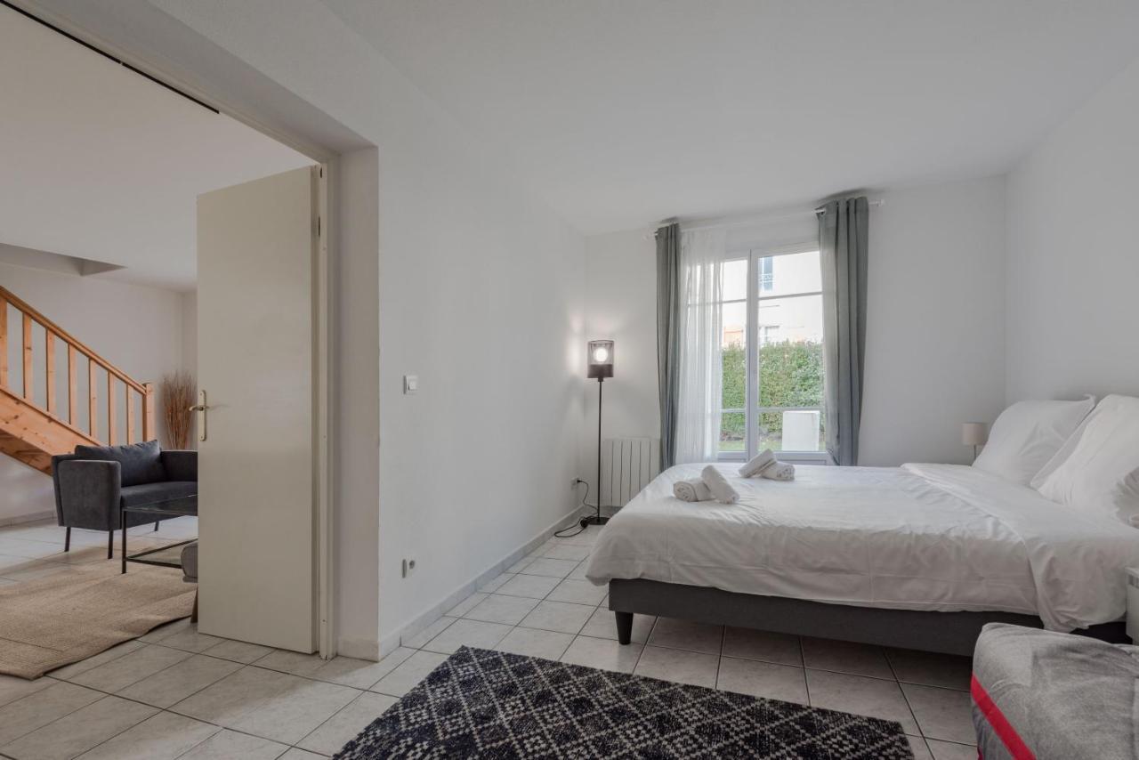 Guest House Next To Disneyland And Paris Bmyguestマニー＝ル＝オングル エクステリア 写真